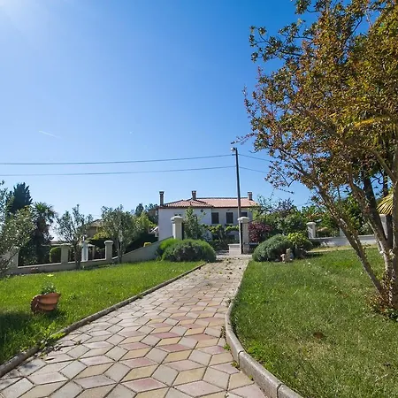 Madona Guest house 3*
