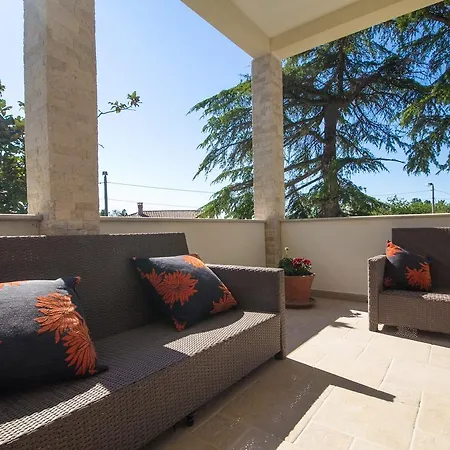 Guest house Madona 3*